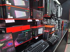 -ROG玩家国度(美罗城店)