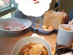 -蜜桃餐厅·伴山(湖滨商业街店)