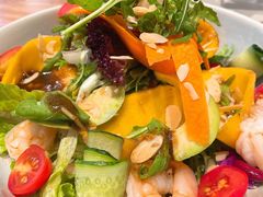芒果鲜虾牛油果沙拉-五感食喜(南城店)
