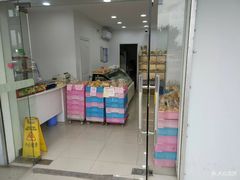 -黑森林饼皇(石龙路总店)