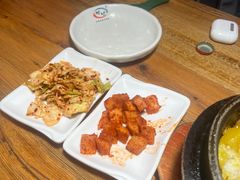 -百年石锅饭·朝鲜族传统民餐