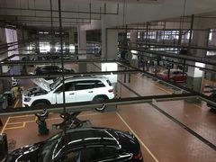 -北京鹏龙大道奔驰4S店(纪家庙店)