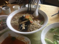 -重元寺香积厨素斋馆