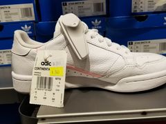 -Adidas(东荟城店)