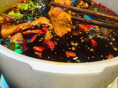 -晓彭肥肠鸡·泡椒鸡火锅(水木天地店)