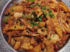-多嘴超级肉蟹煲(中街恒隆故宫店)