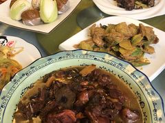 -鸿源大酒店(蒙恬路店)