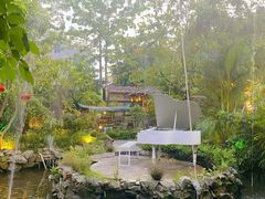 -花溪雨·森林餐厅(石基店)