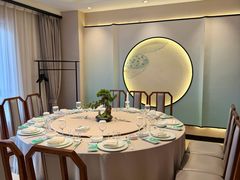 -绿杨春·淮扬宴(庐山路店)