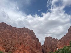 -天山神秘大峡谷