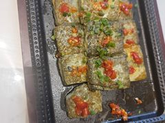 -楚韵小镇·宜昌肥鱼(虹桥国际店)