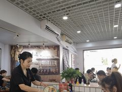 -八两八金·莱芜特色炒鸡(市南漳浦路店)