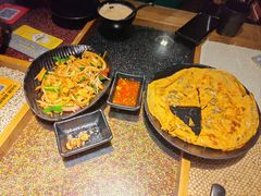 -潮十三潮汕砂锅粥(高新四路大都荟店)