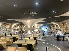 -钟书阁(珍园店)