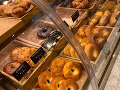 景观位-巴黎贝甜(常德路店)