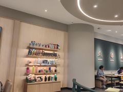 -星巴克臻选(南京金茂览秀城店)