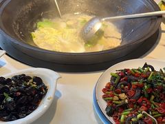 -陈大锅·岳阳鱼馆·地道岳阳菜(美食街店)