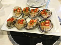 -虾弄弄海派小龙虾·牛羊蝎子火锅