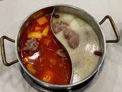 酸汤猪手火锅-小街猪手(团结湖店)