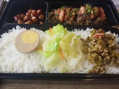 梅菜扣肉饭-魏家凉皮(博水商务大厦店)