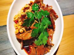 -多嘴肉蟹煲(万达店)