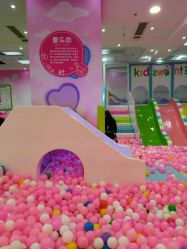 -孩子王童乐园(上海青浦吾悦广场店)