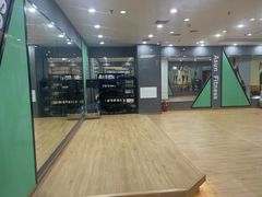-爱尚游泳健身(外交公寓店)