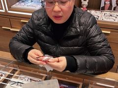 -一代眼镜·蔡司配镜(浦东大拇指广场店)