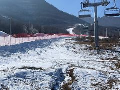 -鳌山滑雪度假区