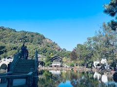 -灵岩山风景区