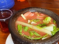 -虹兴砂锅店