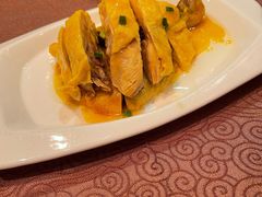 特色葱油鸡-东方明珠老上海8号餐厅(东方明珠广播电视塔店)