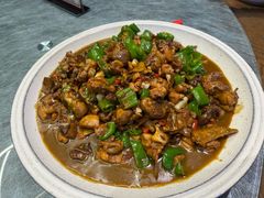-俭寨大盘鸡·手抓肉·烧烤新疆菜(乌苏路店)
