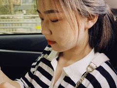 -瑞幸咖啡(绿地新都会9号楼店)