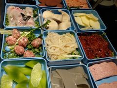 -重庆刘一手火锅(三峡广场直营店)