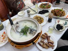 -天乐农家鱼头王(天目湖店)