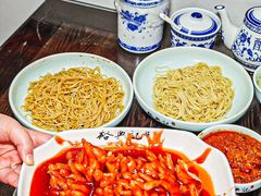 -裕兴记•蟹黄面馆(人民广场店)