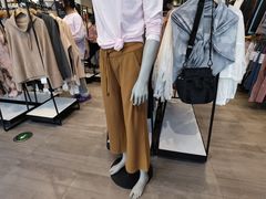 -lululemon(比斯特购物村店)