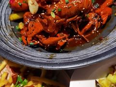 -肥肥虾庄·金牌油焖大虾(杨园滨江时代walk店)