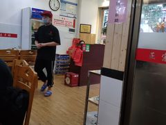 -正宗普宁豆干坊·洪记砂锅粥(红领巾路店)