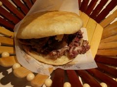 -闫家驴肉老店(华电一校店)