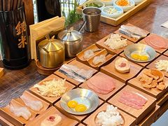 -银米·云南传统过桥米线(双廊黑金冠店)