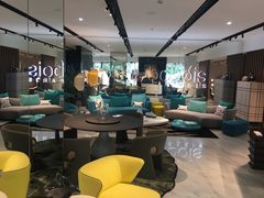 -罗奇堡家具(淮海西路店)