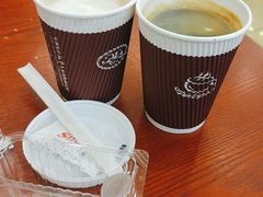 -红宝石·鲜奶小方·海派西点房(南丹店)