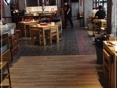 大堂-么肆烤肉·中式自助·烤肉大排档(街道口季佳PAI店)