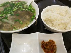 -黑山牛肉汤火锅(花城汇店)