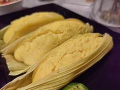 -彩云天云南餐厅