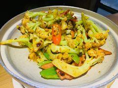 干锅有机菜花-吕氏疙瘩汤·海鲜新鲁菜(凯德mall新都心店)