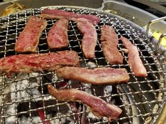 -哈哈碳都·牛肋条无限自助烤肉(台江万达店)