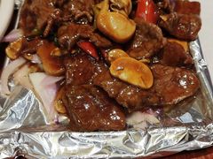 铁板蚝油牛肉-乾隆美食·本帮菜(黄河路店)